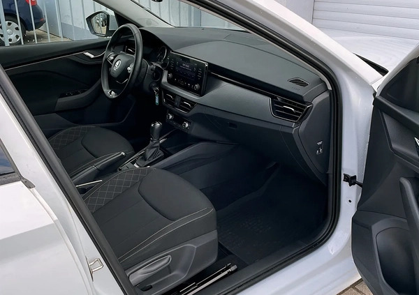 Skoda Kamiq cena 87900 przebieg: 24006, rok produkcji 2021 z Nieszawa małe 121
